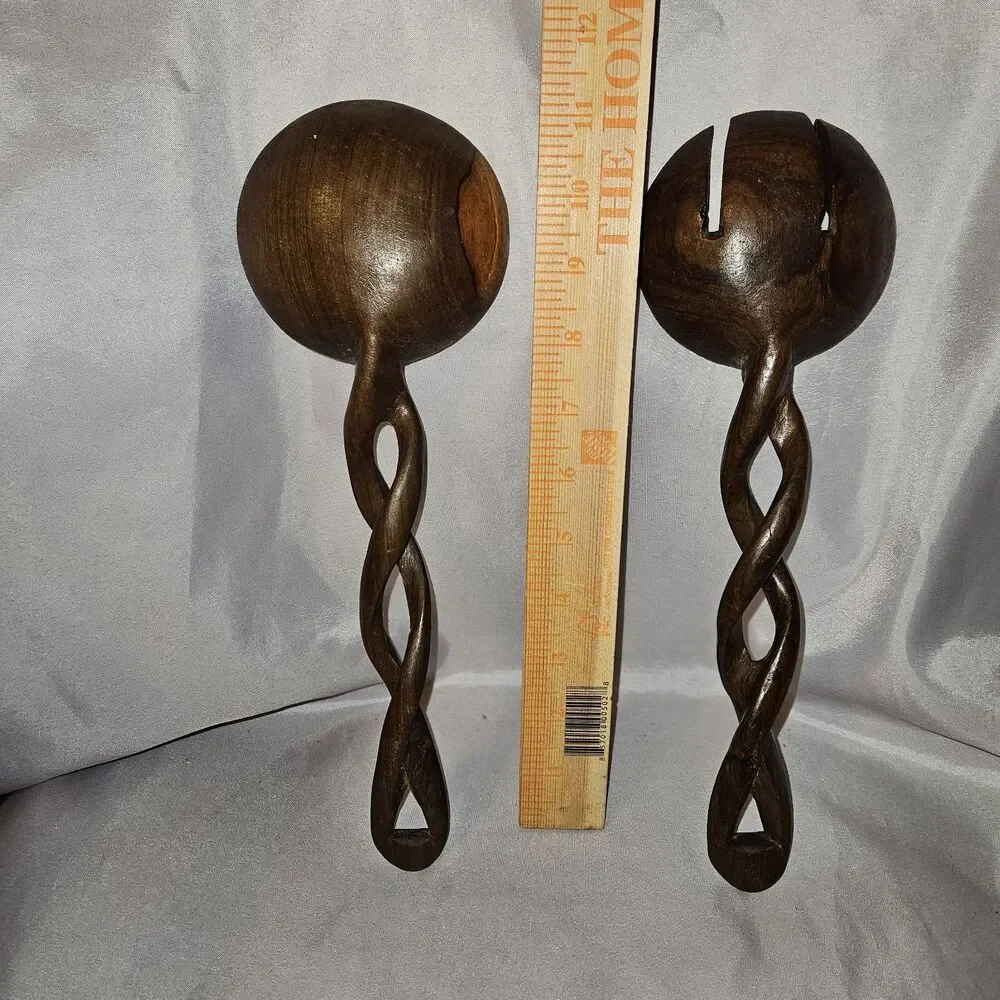 VINTAGE TWISTED HAND CARVED WOODEN SALAD SERVERS! FORK & SPOON! AFRICAN 12